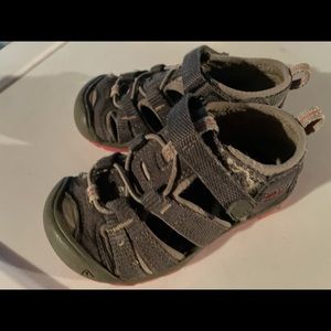Keen toddler saddles